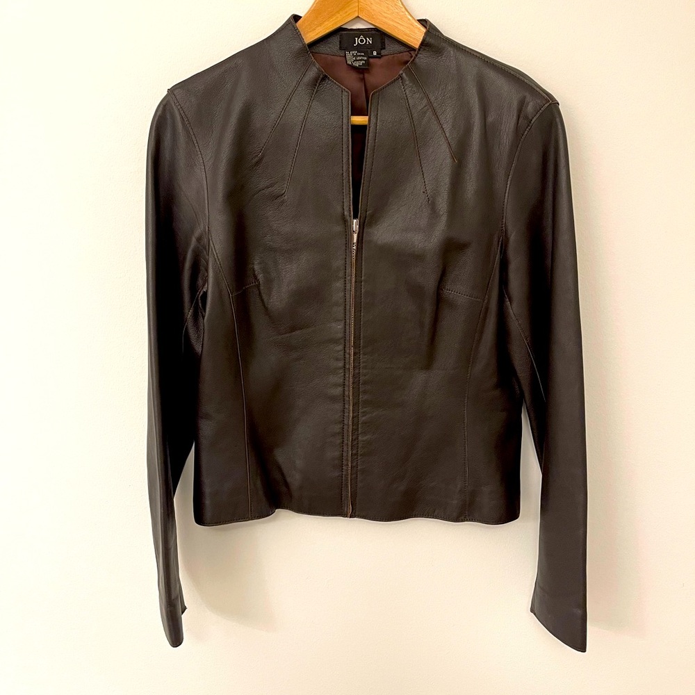 TERI JON Excellent Condition Genuine SOFT Leather Jacket Zip-Up Size 8